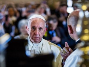 Papa'dan finansal piyasalara uyarı