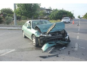 Antalya’da trafik kazası: 4 yaralı