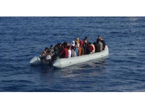 Kuşadası Körfezi ve Didim’de 167 kaçak göçmen yakalandı
