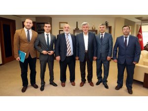 Başkan Karaosmanoğlu, Ahıskalıları ağırladı