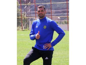 Evkur Yeni Malatyaspor’un Brezilyalı forveti Gilberto eski kulübüne dönüyor