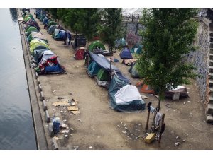 Paris’teki sığınmacı kampları kaldırılıyor