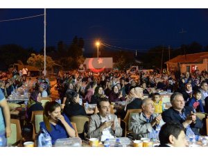 Başkan Büyükkılıç Turan Mahallesinde iftar açtı