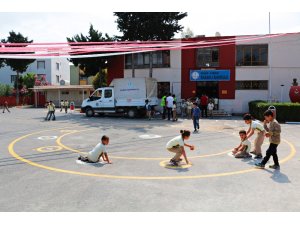 Mersin’de okullar, geleneksel oyunlarla şenleniyor