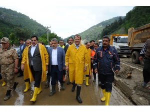 Başbakan Yardımcısı Hakan Çavuşoğlu: "Başbakanımızın talimatı ile vatandaşlarımızın zararı karşılanacak"