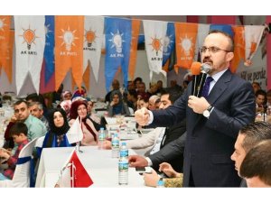 AK Partili Turan,  Biga İlçe Teşkilatının iftar programına katıldı