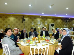 AK Parti Van İl Kadın Kollarından iftar programı