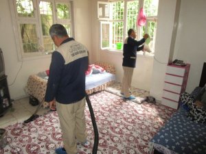 Gaziantep’te kimsesiz yaşlılara sağlık ve temizlik hizmeti