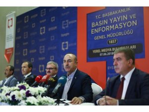 Bakan Çavuşoğlu: "Yunanistan’la geri kabul anlaşmasını durdurduk"