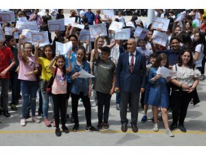 Sinop’ta 32 bin 31 öğrenci karne aldı