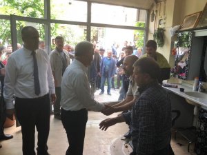 Bakan Arslan, Kağızman’da esnafı ziyaret etti