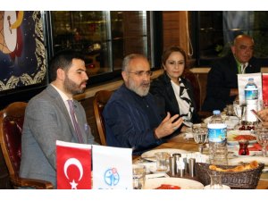 Cumhurbaşkanı Başdanışmanı Topçu Ankaralı sanayicilerle sahurda bir araya geldi