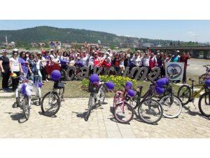 ‘Türk Kadının Zaferi Bisiklet Turu’ Çaycuma’da