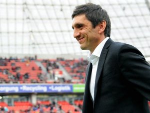 Stuttgart Tayfun Korkut’un sözleşmesini uzattı