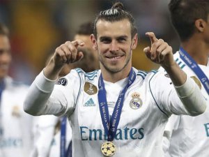 Bale, yuvasına geri dönüyor