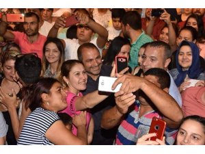 Alaşehir Belediyesinin Ramazan bereketi 87 mahalleyle buluştu