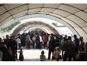 Ramazan Bayramı için 52 bin 114 Suriyeli ülkesine gitti