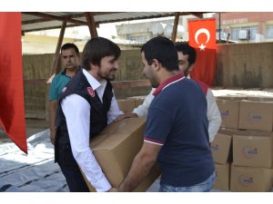AFAD, Erbil’de 500 aileye yardım dağıttı