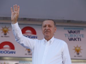 Erdoğan’dan Cumhurbaşkanlığı adaylığı için yasal değişiklik mesajı