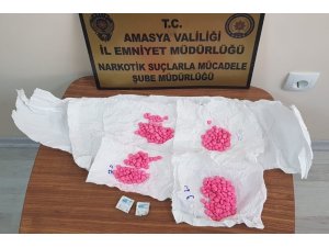 Amasya’da operasyonda 297 uyuşturucu hap ele geçirildi