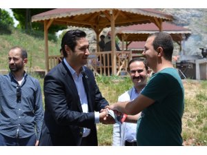 MHP Sivas Milletvekili adayı Uygunuçarlar’a Hafik’te büyük destek