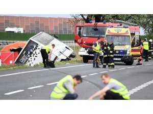 Polonya’da feci kaza: 2 ölü, 27 yaralı