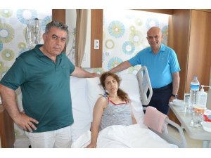 Almanya’da ’İki hafta sonra gel’ denilen kadın hasta İzmir’de şifa buldu