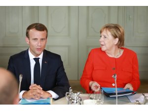 Macron ve Merkel ortak basın toplantısı düzenledi