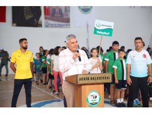Serik Belediyesi yaz spor okulları açıldı