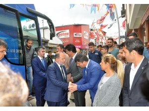 Başbakan Yardımcısı Akdağ Pasinler’de açık hava mitingi düzenledi