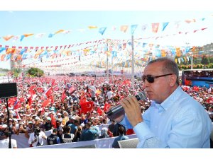 Cumhurbaşkanı Erdoğan: "Kandil’i de vurduk ve toplantı halindeki lider takımını hallettik"