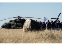 Uluslararası Uzay İstasyonu’ndan 2 astronot ve 1 kozmonot dünyaya geri döndü