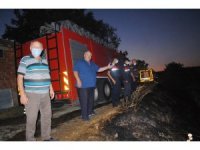 Malkara’da otluk alanda yangın: Ev ile ambardaki tonlarca arpa küle döndü