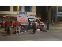 Otomobil ile çarpışan motosikletteki 2 kişi yaralandı
