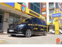 İzmir’de ulaşımın yeni gözdesi: Lüks taksiler