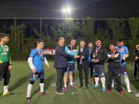 Hanönü’deki halı saha futbol turnuvasında kupa gençlerin oldu