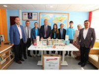 Suluova Belediyesi’nden ‘Suluova Okuyor’a 6 bin kitap desteği
