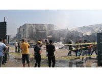 Kocaeli’de plastik fabrikasında çıkan yangın kontrol altına alındı