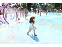 Su oyun parkları çocukların eğlence ve serinleme kaynağı oldu