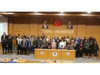 Başkan Akman’dan YKS hazırlık kursu öğrencilerine sınav ücreti müjdesi