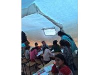 Diyarbakır’da çadır kentte çocuklar kurslar ile stres atıyor