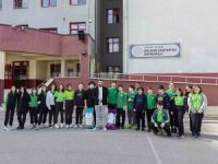 Öğrencilerden sokak hayvanları duyarlılığı