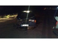 Bursa’da lastik tamiri için kenara çekilen araca, otomobil çarptı: 1 yaralı