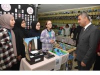 Öğrenciler Çanakkale Zaferini hazırladıkları sergiyle anlattı