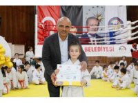 Körfez’de 100 sporcuya yeni kuşak