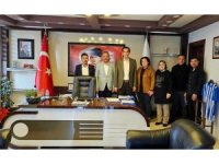Kaymakam Topsakaloğlu’dan deprem mesaisi harcayan personele plaket