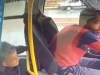 Yolcu olarak bindiği minibüste sürücünün 10 bin TL’sini çaldı