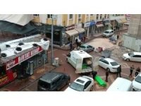 42 gün sonra enkazdan bir kişinin cansız bedeni çıkarıldı