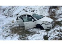 Yozgat’ta otomobil şarampole yuvarlandı: 5 yaralı