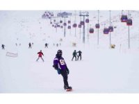 Erciyes’te baharda kayak heyecanı